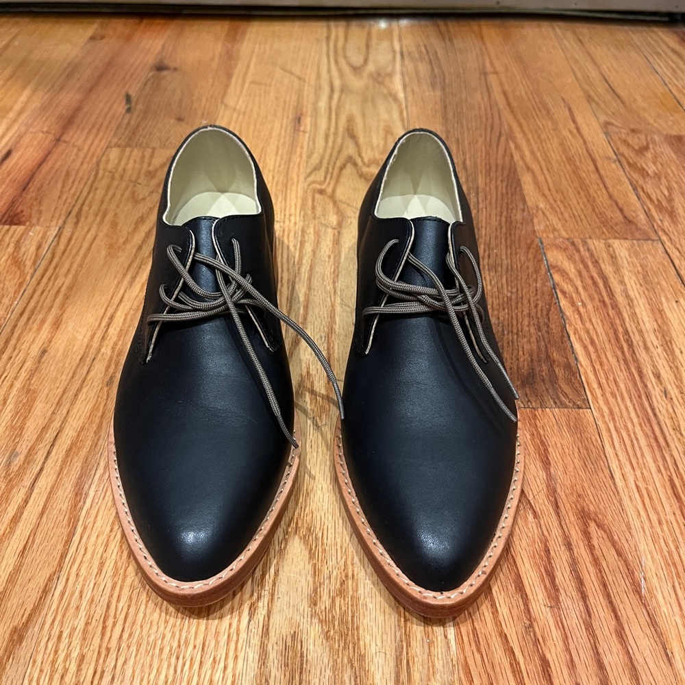 Nisolo James Oxford - Black